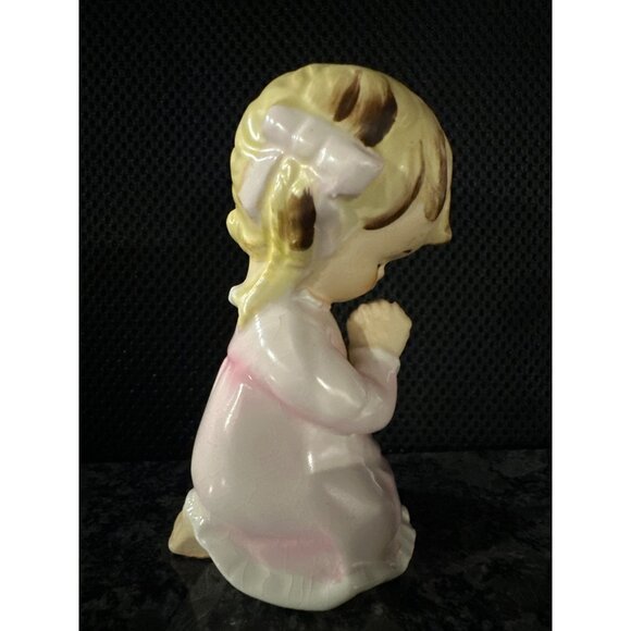 Vintage Lefton Ceramic Praying Girl Figurine In Pink Dress & Bow - Picture 4 of 8